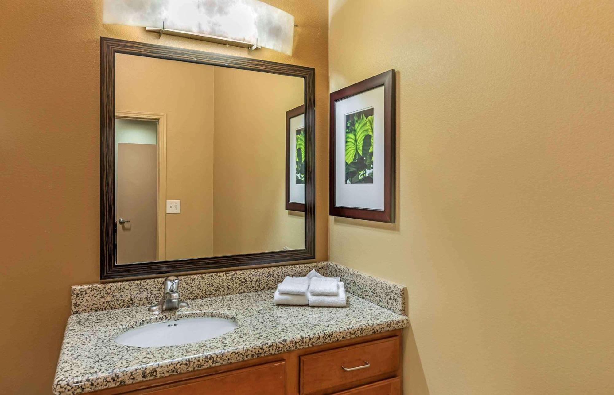 Extended Stay America Suites - Bakersfield - Chester Lane Exterior photo