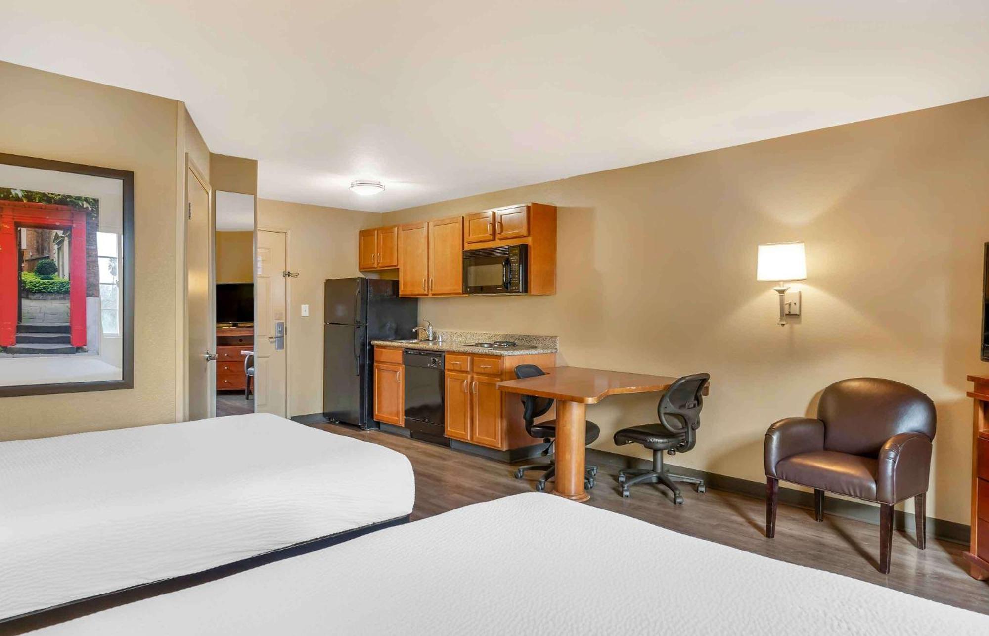 Extended Stay America Suites - Bakersfield - Chester Lane Exterior photo