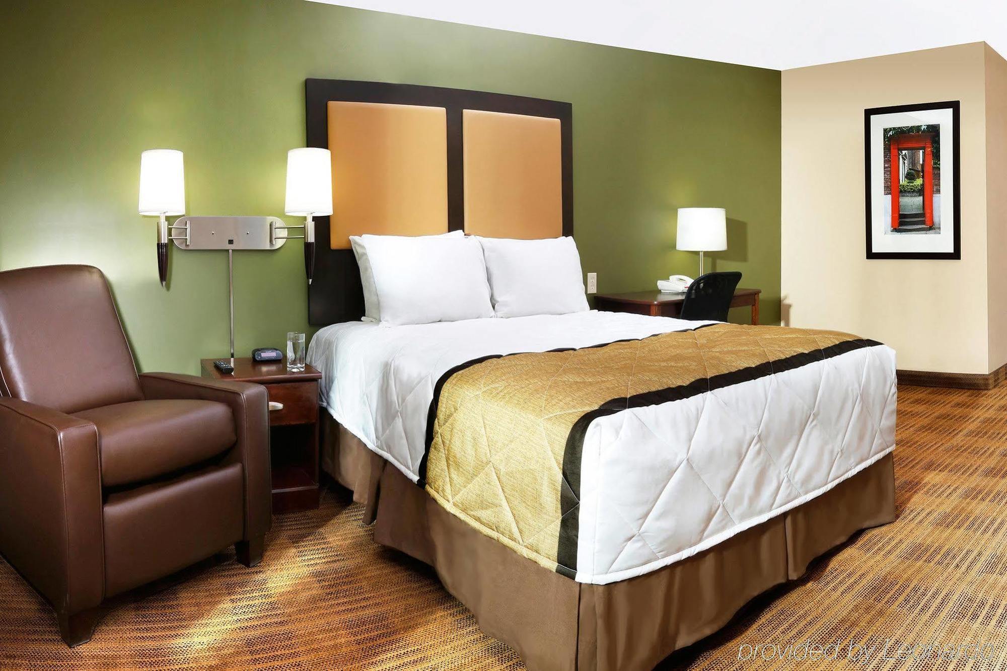 Extended Stay America Suites - Bakersfield - Chester Lane Exterior photo