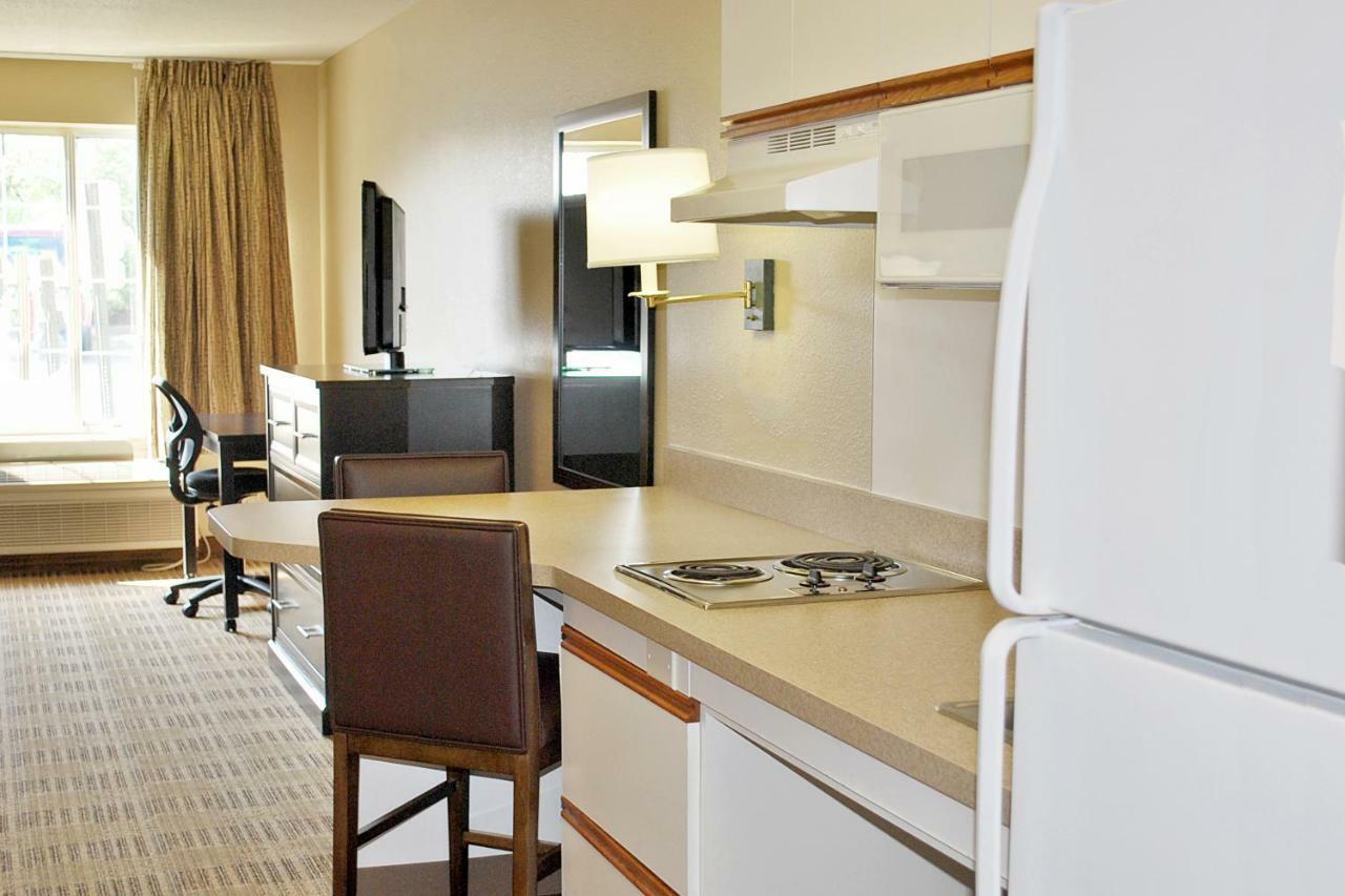Extended Stay America Suites - Bakersfield - Chester Lane Exterior photo